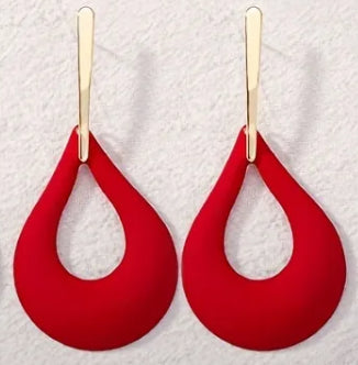 Exaggerated Water Drops